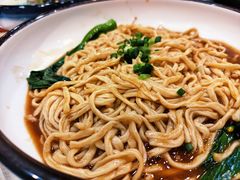 鲍汁焖伊面-喜上喜鸡煲翅(吉大店)