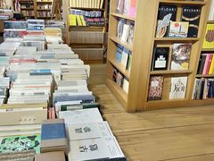 -今日艺术汇书店