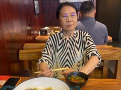 -万记麻辣烫国展总店