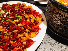 -万重锦·人文川菜馆(骡马市店)