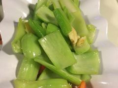 -新大咀港式茶餐厅(宝山万达店)