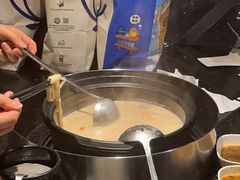 -捞王锅物料理(凯旋路店)