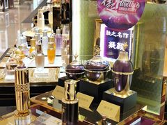 -王府井百货(中州中路店)