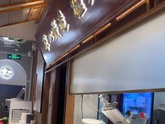 -三人行骨头王火锅(长寿店)