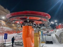 -采薇庄园四季滑雪场