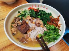 -文山荷鲜居(翠湖店)