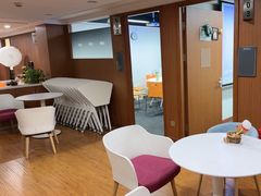 -新东方成人英语学习考试·口语·商务(延安路校区)