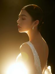 点击看大图 -至臻微拉婚纱摄影