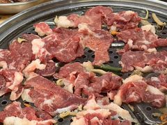 雪花牛肉-大眼强五杯鹅·桑拿鸡煲