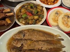 -聚首堂·特色小吃·肘子(什刹海德胜门店)