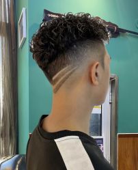 -豪帅男士理容馆