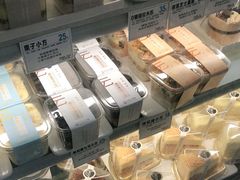 零售区-云朵上的鱼(莘庄店)