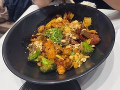 -醉人椒麻辣香锅(王府井喜悦店)