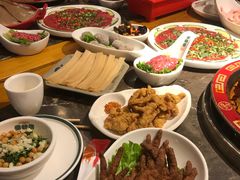 -蜀辣居鲜货老火锅(双流万达店)