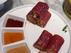 -蝴蝶里·粤菜·点心(滨江龙湖店)