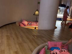 -涨巢·潮玩水疗局