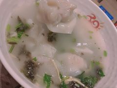 骨汤虾肉馄饨-阳阳中国饭(北京荟聚店)