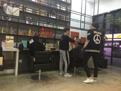 -马克男发时尚店