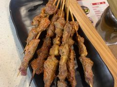 -亮健容天生蚝烧烤自助(交道口直营店)