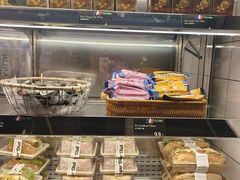 -黑草莓(重庆路店)