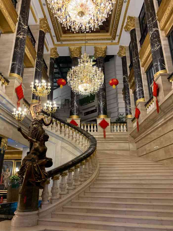 友鹏海鲜公馆(左江道店)