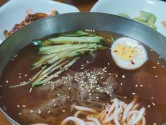 -亲昵春川鸡排(韩国美食街店)
