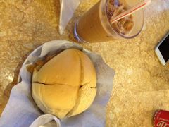 旺角特色小食店-旺角宝港式茶餐厅(寮步店)