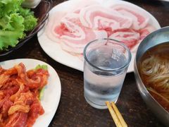 -韩风烤牛肉冷面店