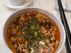 元盅酸辣汤-鼎泰丰(渔阳店)