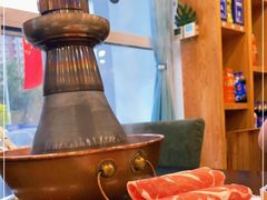 -楼外楼大刀肉传统火锅(西安大路店)