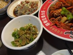 -阿财老铺·老蚌埠龙虾城(华夏总店)