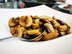 -铜锣湾·有麝自然香(长嘉汇购物公园店)