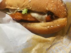 果木香风味火烤鸡腿堡-汉堡王(金鹰天地广场店)