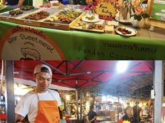 -席娜卡琳火车铁道夜市