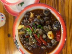 -冶建镜子·老南昌大排档·江西虾王(总店)