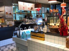 -Dough&Joe团憩(瑞虹天地月亮湾店)