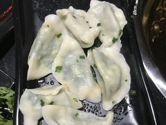 -果松木炭酸菜铜火锅·外婆参鸡汤