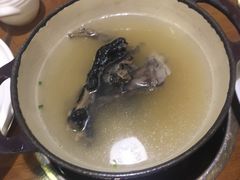 -黑鸡小馆(金源店)