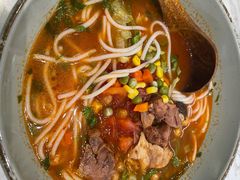 -百春原湖南牛肉粉(百联世纪店)