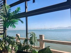 -鹰龙海畔度假酒店(咸祥店)