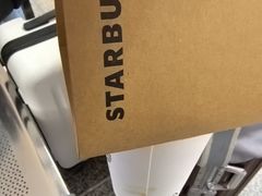 -星巴克(广州南站A18检票口楼上)