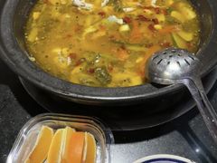 -小饕荟雅安贡椒鱼鲜馆(广福桥店)