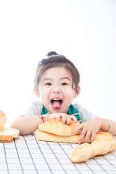 -小熊维尼高端儿童摄影(南山信和店)