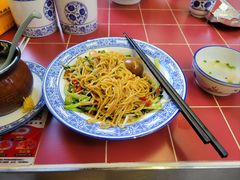 -赣南粉局·赣菜夜排档(新天地店)