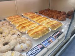 -HOT CRUSH趁热集合·现烤面包(上海环球港店)