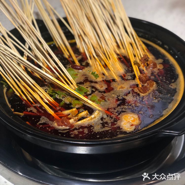 位置很好找，就在春熙路地铁口E1出口对面200米的样