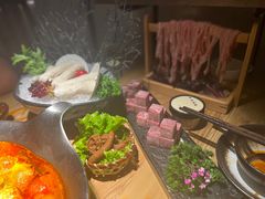 -湊湊火锅·茶憩(杭州湖滨银泰in77店)