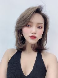 -BULB STUDIO 巴柏明星发型工作室