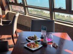 -三亚湾海居铂尔曼度假酒店