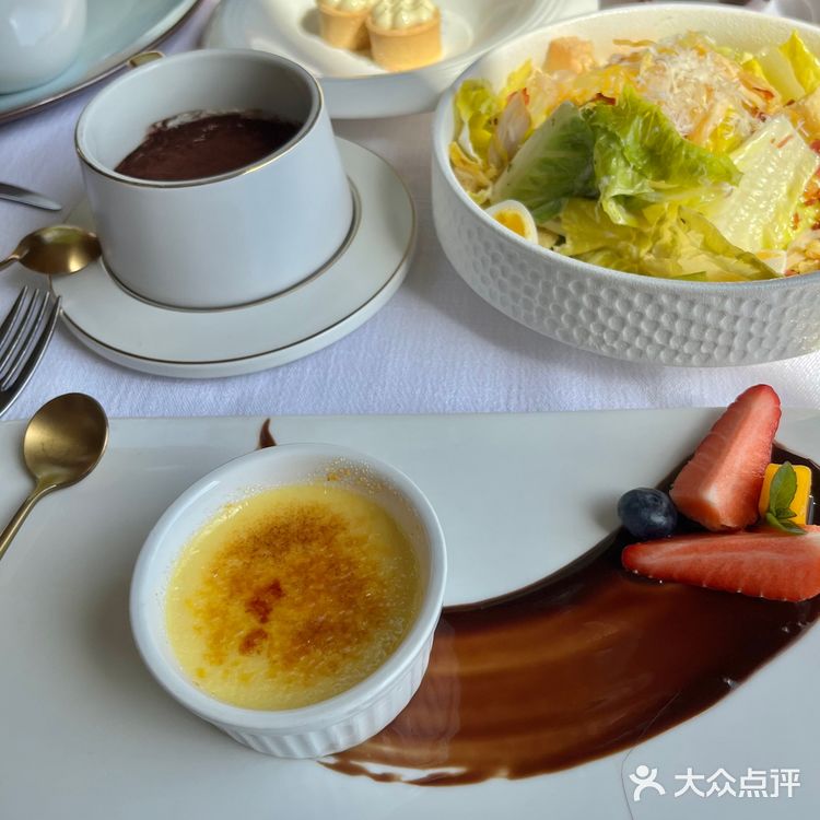 橘子洲里氛围感十足的法式餐厅